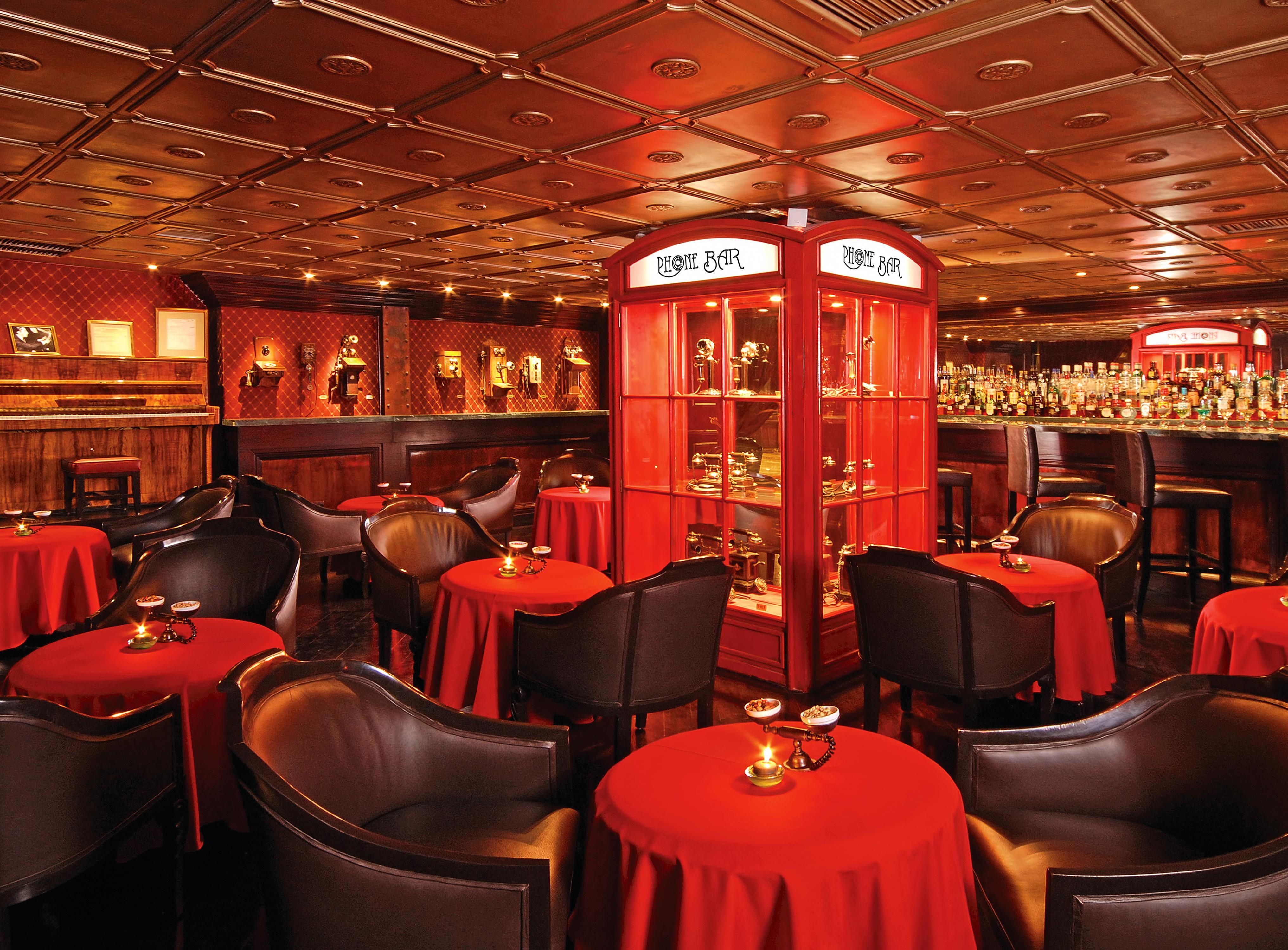 Hotel Geneve Cd De Mexico Exterior foto The interior of the bar