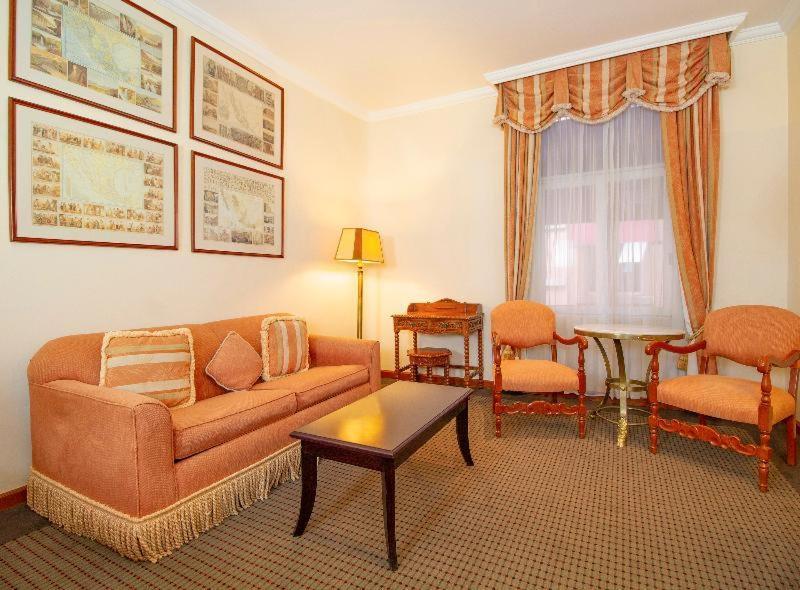 Hotel Geneve Cd De Mexico Cameră foto A living room